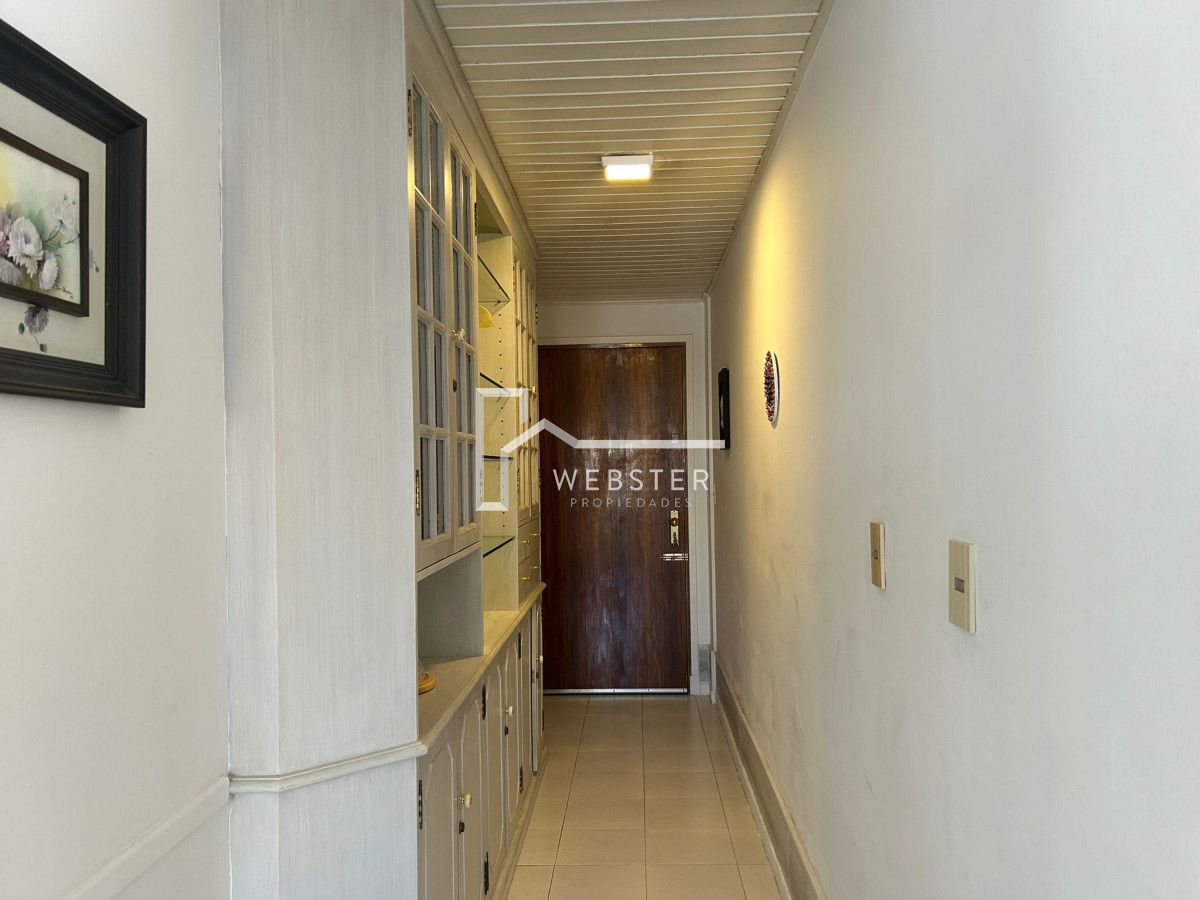 Apartamento ID.1304 - Venta de Apartamento de 3 dormitorios en la Península