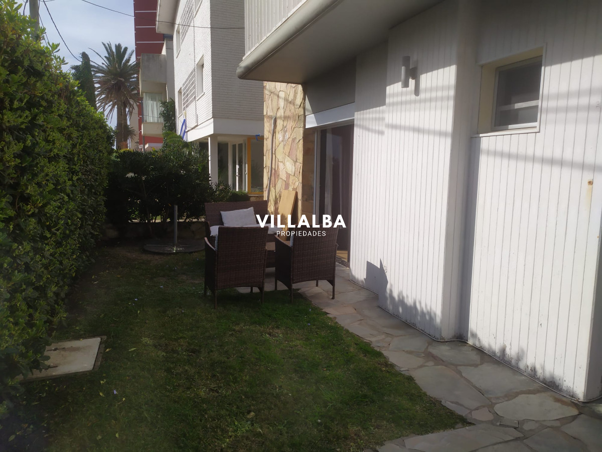 Apartamento ID.3098 - Apartamento 1 y 12 dormitorios, Punta del Este