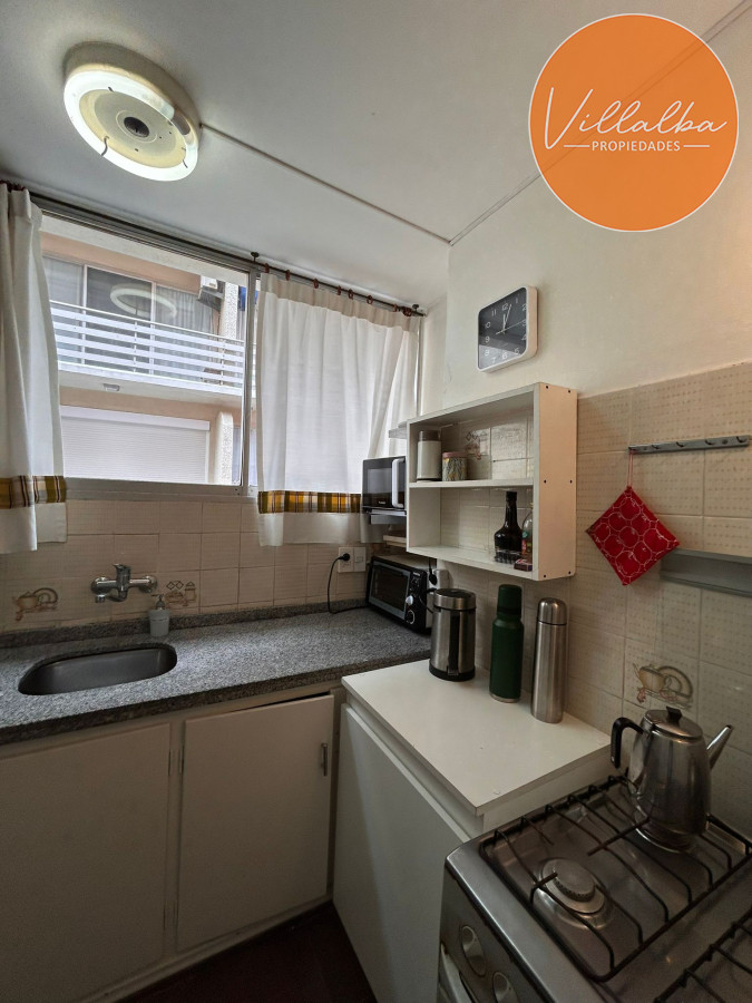 Apartamento ID.3386 - Venta de apartamento de dos dormitorios en Playa Mansa, Punta del Este, Uruguay 