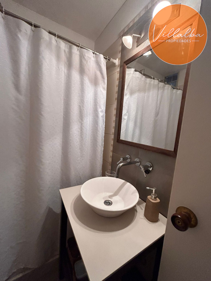 Apartamento ID.3386 - Venta de apartamento de dos dormitorios en Playa Mansa, Punta del Este, Uruguay 