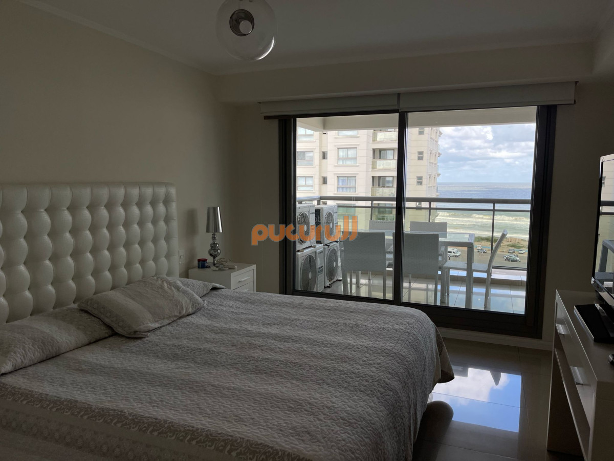 Apartamento ID.1803 - Venta y Alquiler temporario de Apartamento, 3 dormitorios. Playa brava, Punta del Este. 