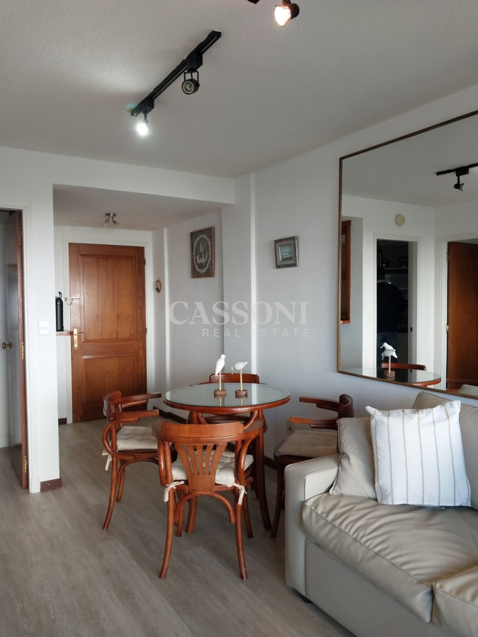 Apartamento ID.3030 - Venta de apartamento 1 dormitorio en Playa Mansa, Punta del Este