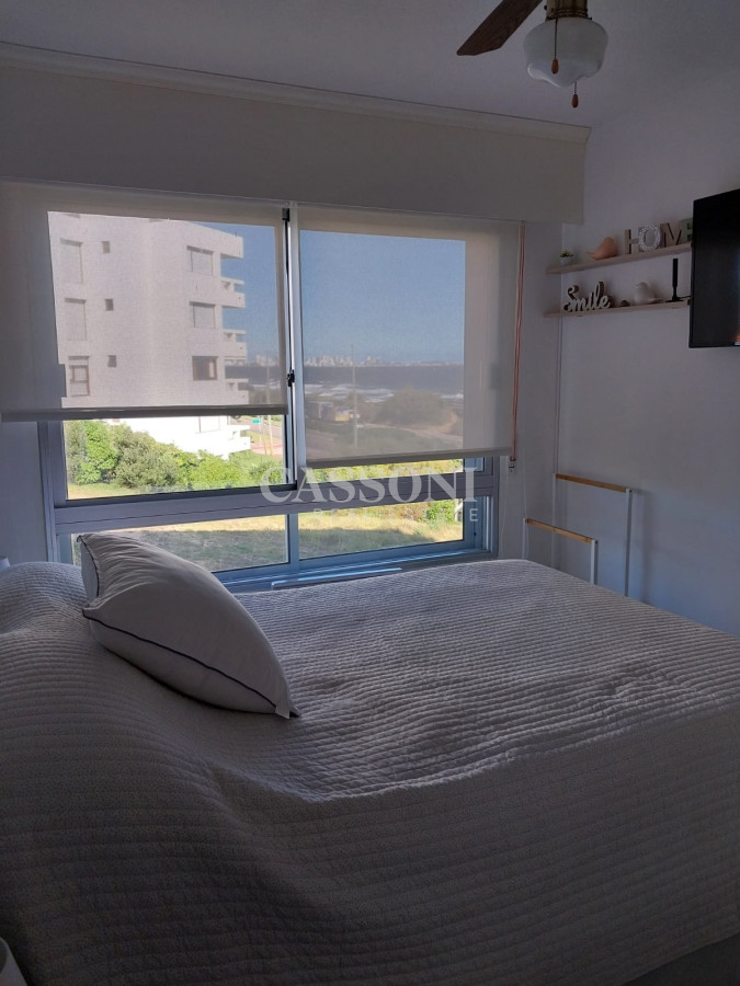 Apartamento ID.3030 - Venta de apartamento 1 dormitorio en Playa Mansa, Punta del Este