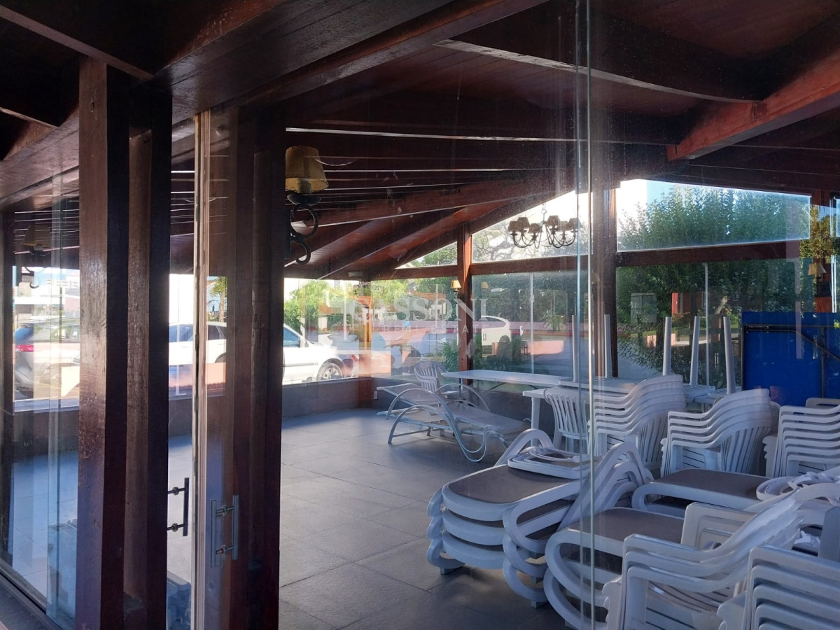 Apartamento ID.3030 - Venta de apartamento 1 dormitorio en Playa Mansa, Punta del Este