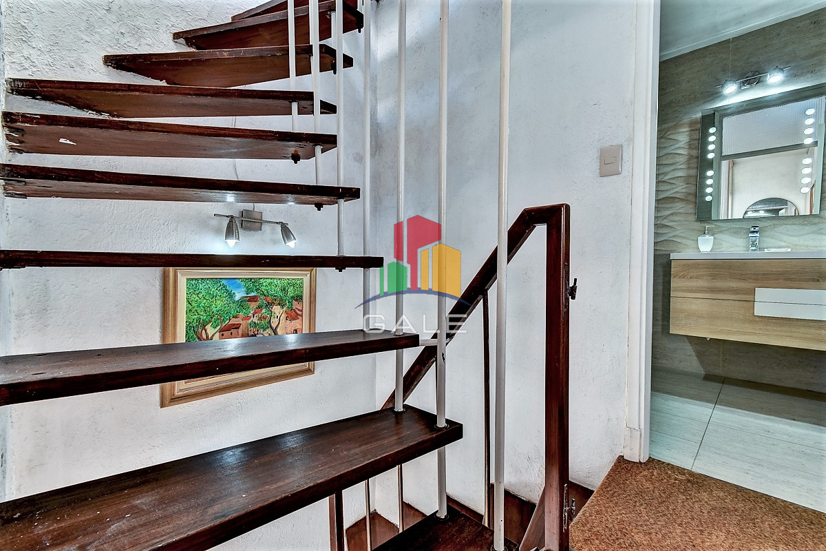 Apartamento ID.4857 - Venta de Apartamento 3 dormitorios en Península, Punta del Este.