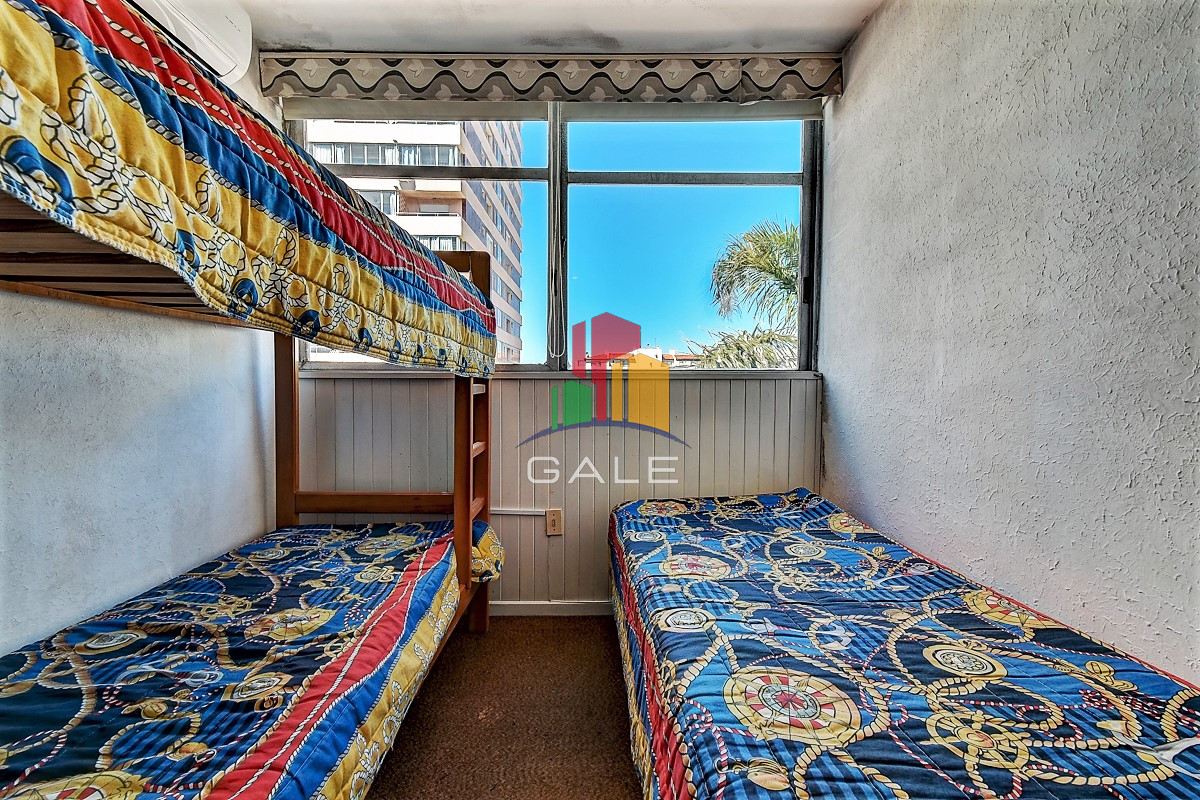 Apartamento ID.4857 - Venta de Apartamento 3 dormitorios en Península, Punta del Este.