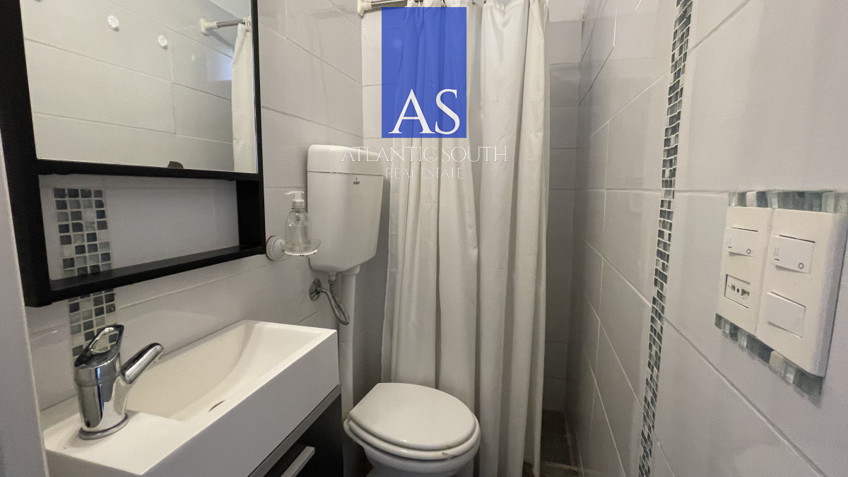 Apartamento ID.4188 - Apartamento frente al mar 2 dormitorios en Playa Mansa, Punta del Este, Uruguay 