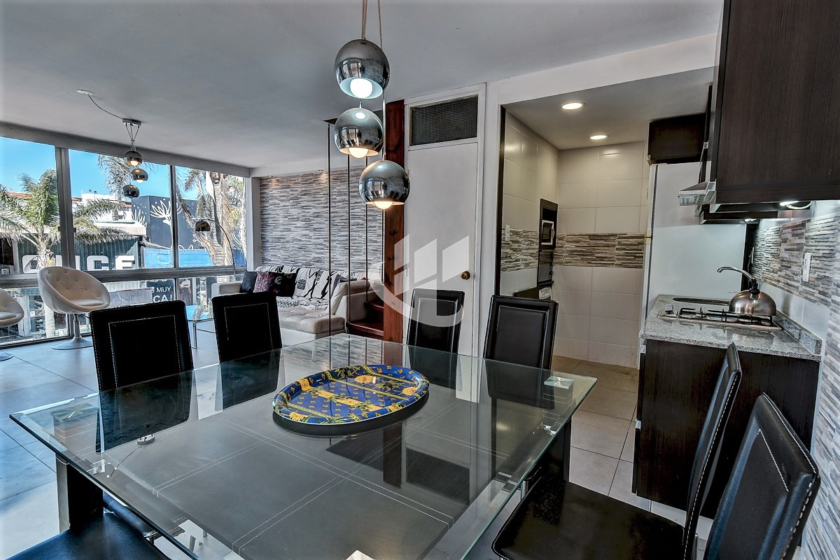 Apartamento ID.2611 - Venta de Apartamento 3 dormitorios en Península, Punta del Este.