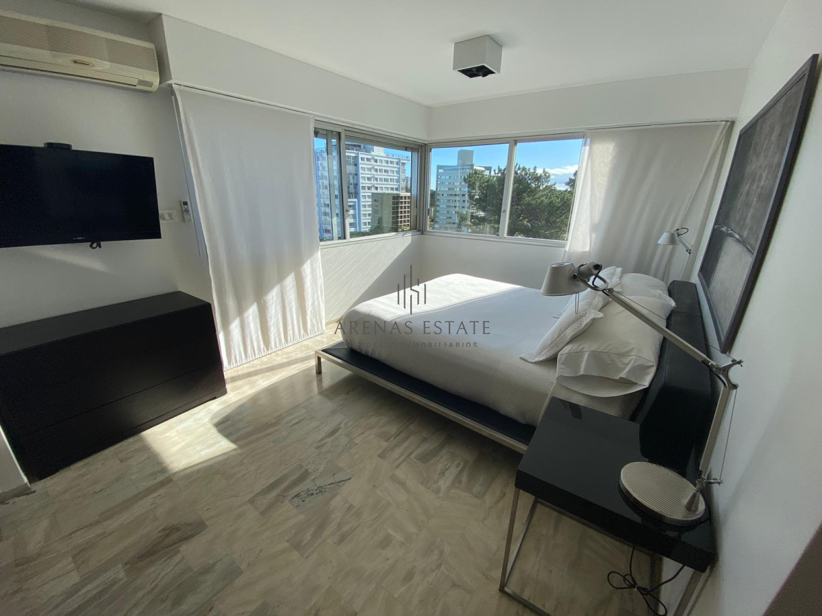 Apartamento ID.2778 - Venta de Apartamento 3 dormitorios en Roosevelt, Punta del Este.