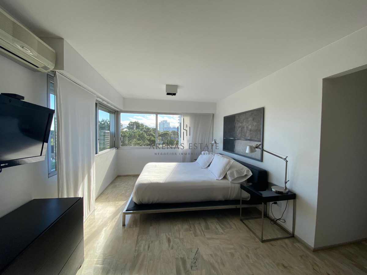 Apartamento ID.2778 - Venta de Apartamento 3 dormitorios en Roosevelt, Punta del Este.