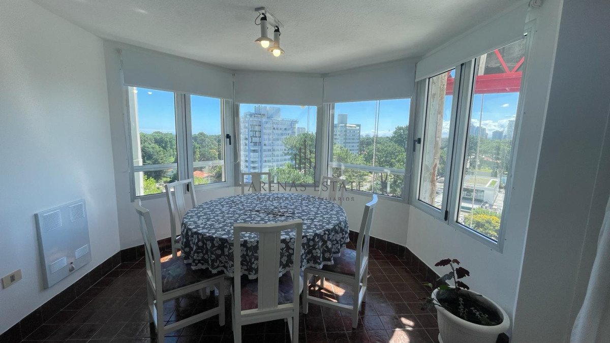 Apartamento ID.2775 - Venta de apartamento 3 dormitorios en Roosevelt, Punta del Este.