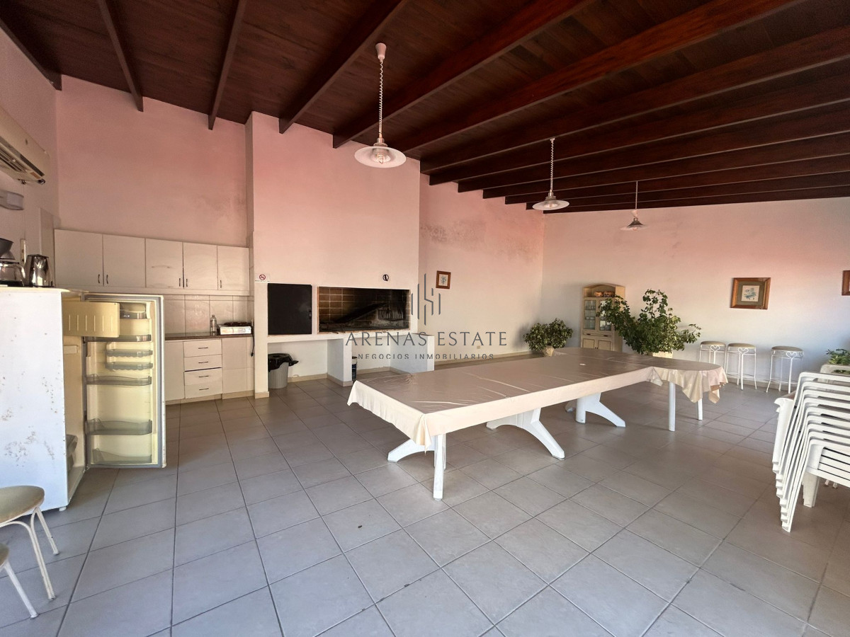 Apartamento ID.2772 - Venta de Apartamento de 3 dormitorios en la Península
