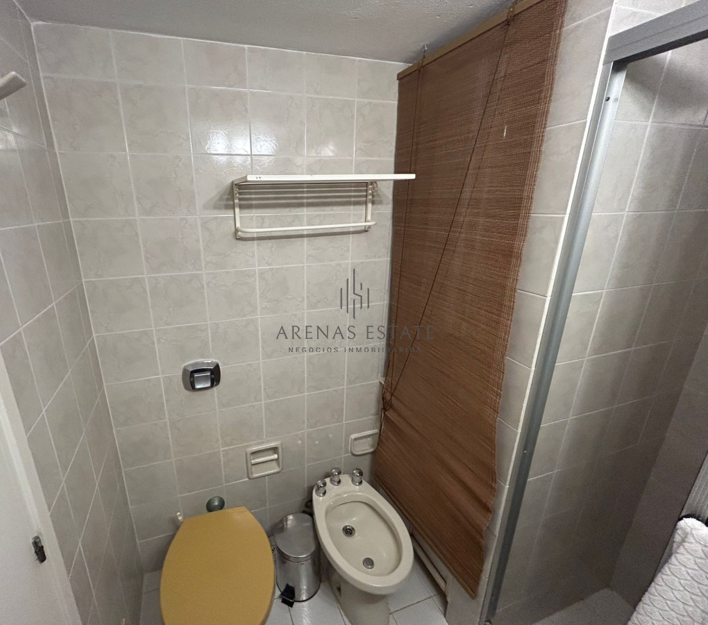 Apartamento ID.2772 - Venta de Apartamento de 3 dormitorios en la Península