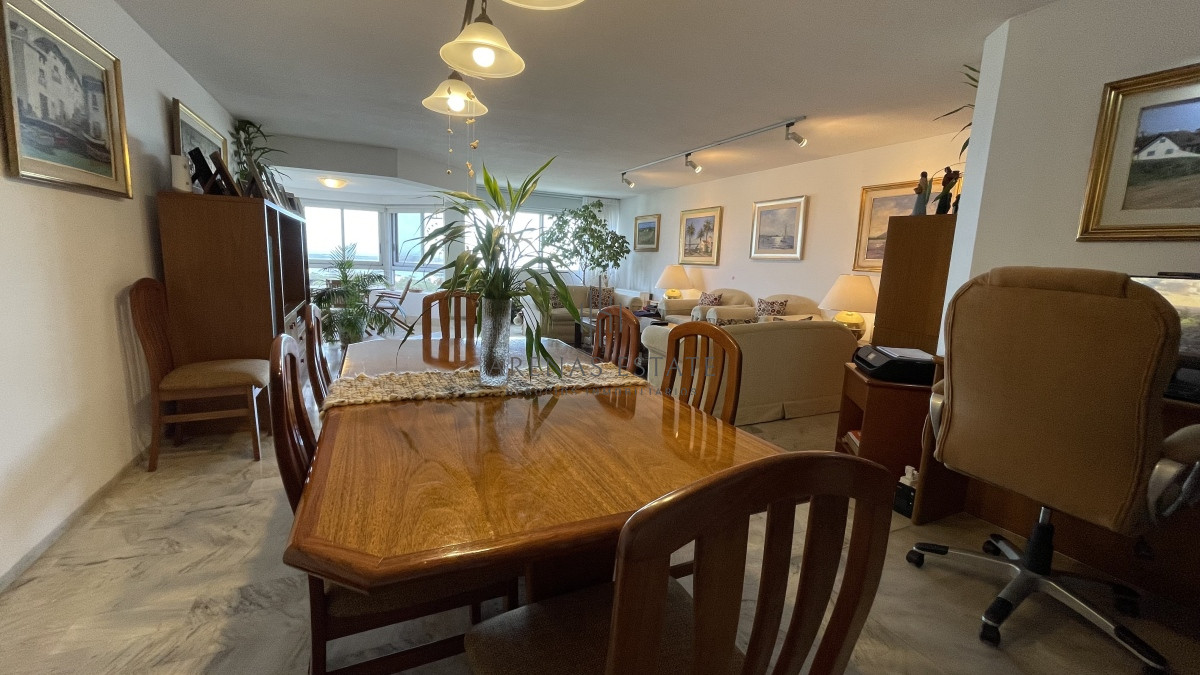 Apartamento ID.2777 - Apartamento de 3 dormitorios en Roosevelt, Punta del Este