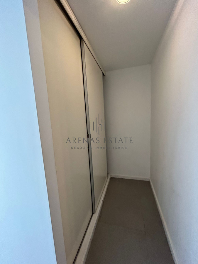 Apartamento ID.1665 - Apartamento de dos dormitorios en venta en Punta del Este 