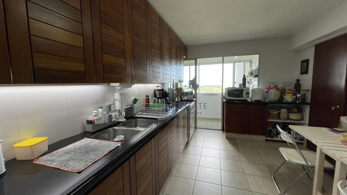 Apartamento ID.2777 - Apartamento de 3 dormitorios en Roosevelt, Punta del Este