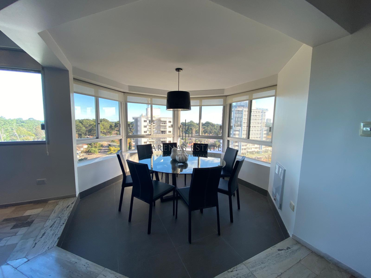 Apartamento ID.2778 - Venta de Apartamento 3 dormitorios en Roosevelt, Punta del Este.