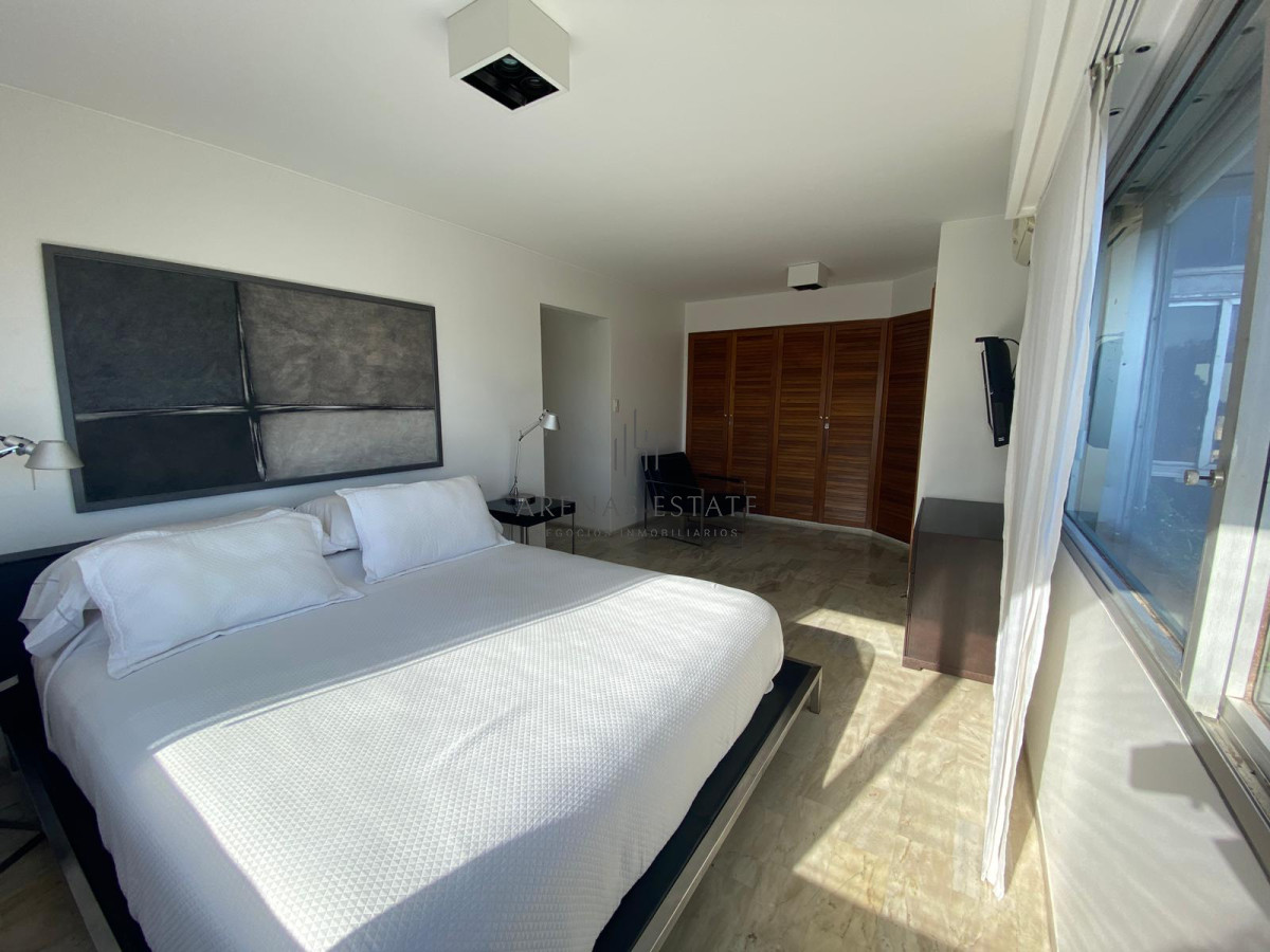 Apartamento ID.2778 - Venta de Apartamento 3 dormitorios en Roosevelt, Punta del Este.