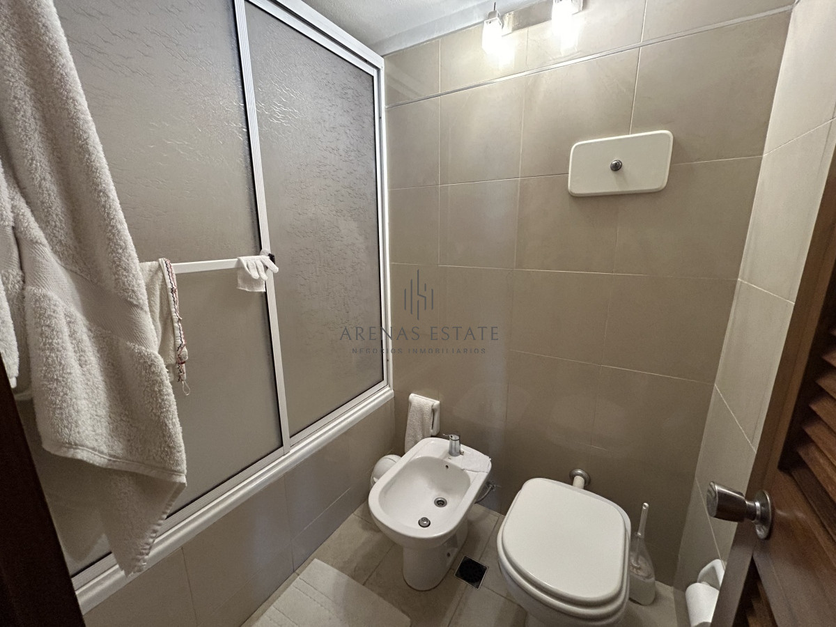 Apartamento ID.2777 - Apartamento de 3 dormitorios en Roosevelt, Punta del Este