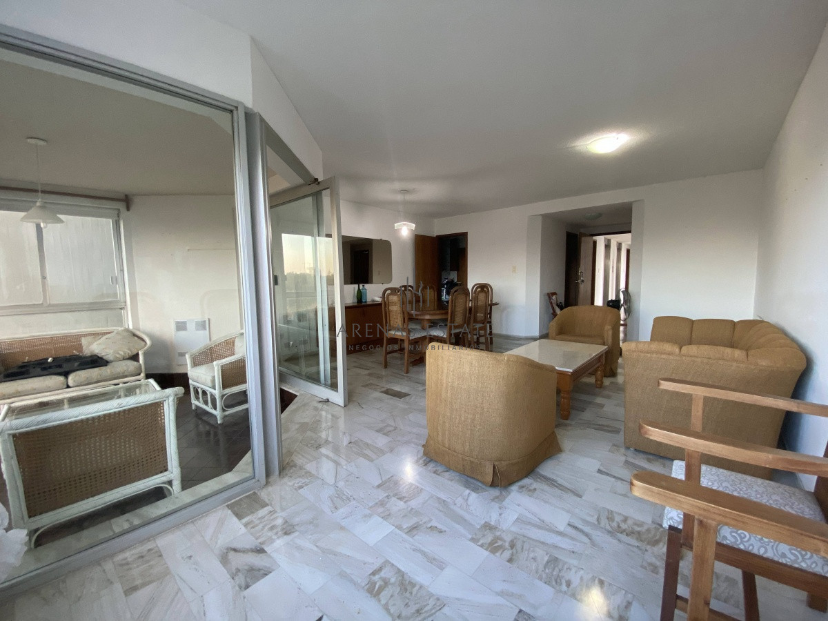 Apartamento ID.2773 - Venta de Apartamento de 3 dormitorios en Roosevelt, Punta del Este