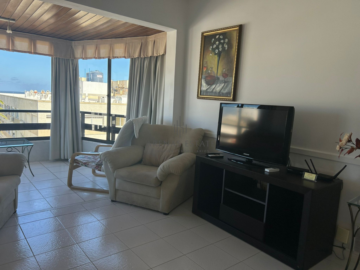 Apartamento ID.2772 - Venta de Apartamento de 3 dormitorios en la Península