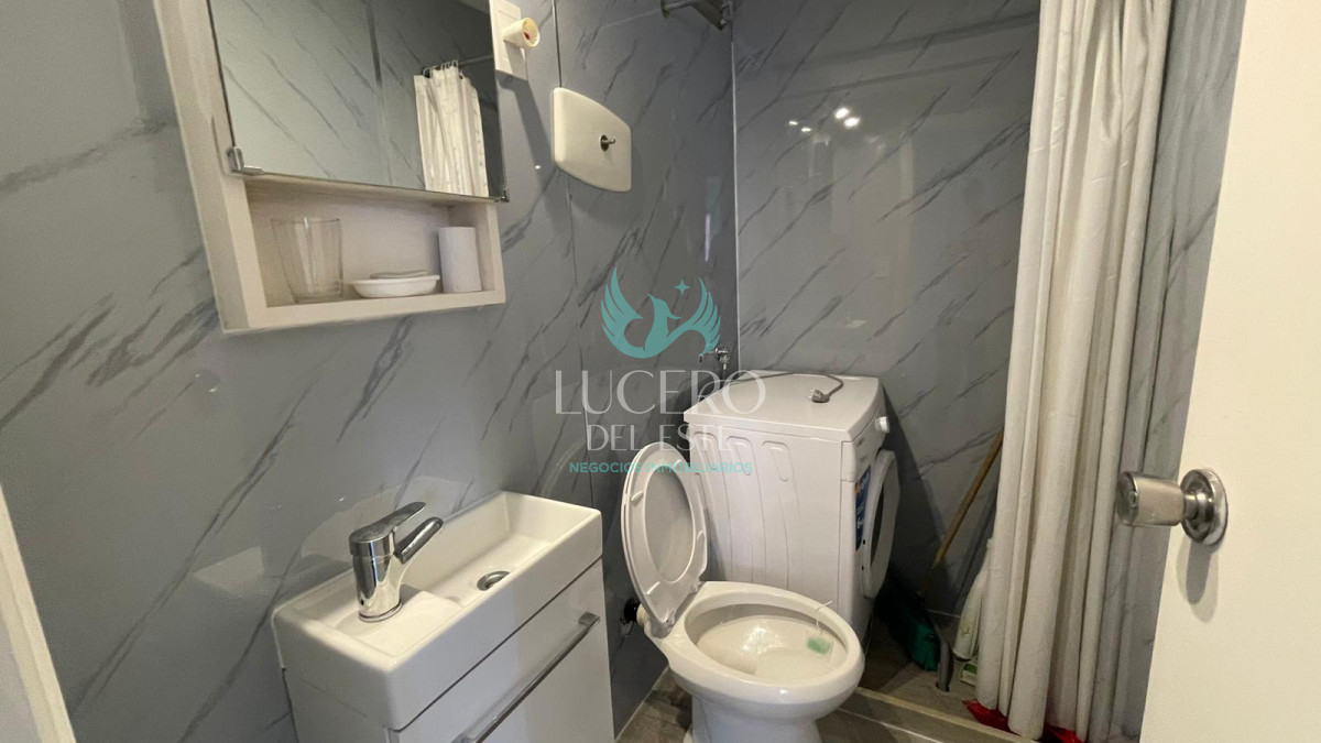 Apartamento ID.1297 - APARTAMENTO EN ALQUILER PRIMERA LINEA DE PLAYA MANSA 