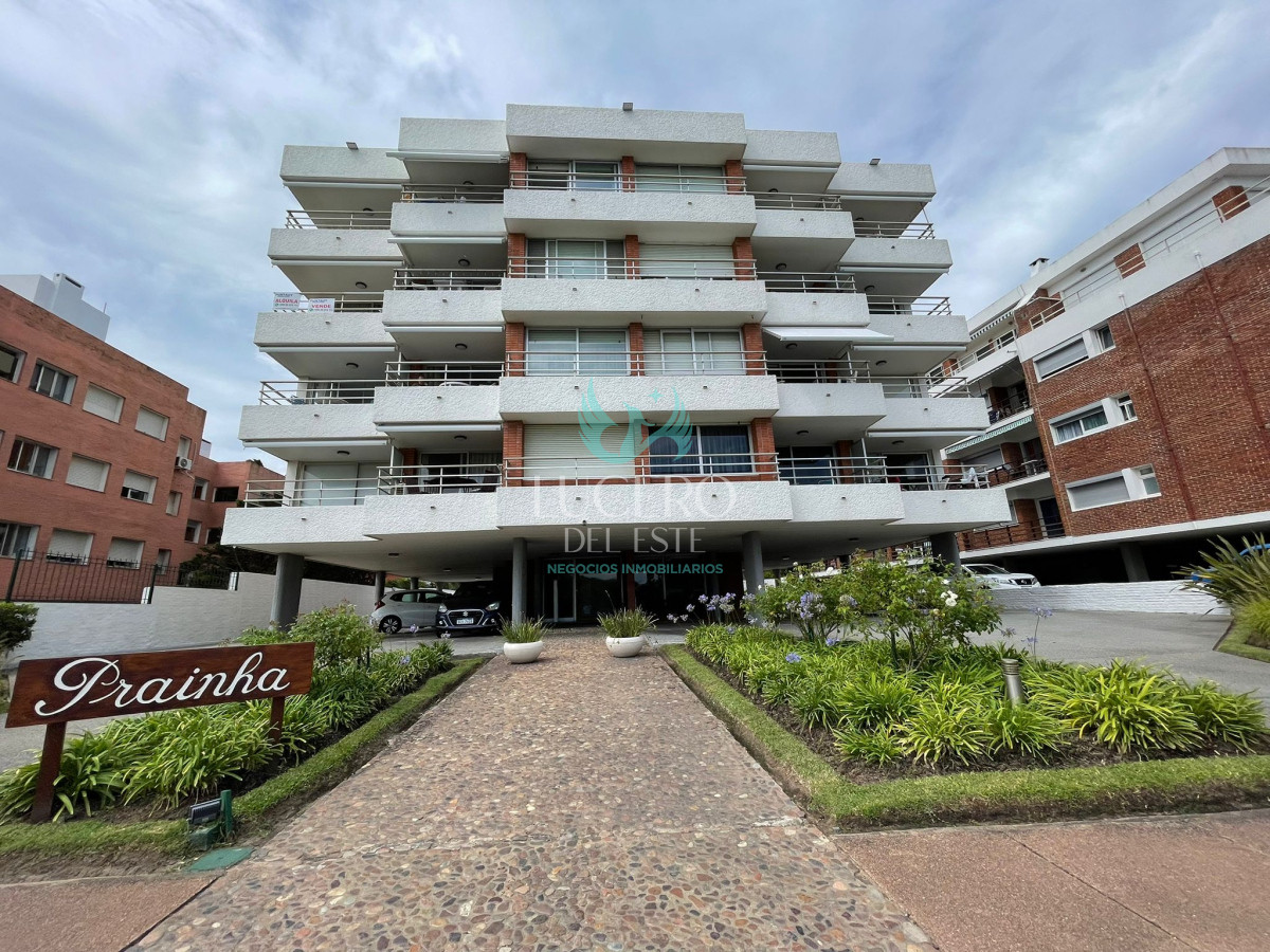 Apartamento ID.1297 - APARTAMENTO EN ALQUILER PRIMERA LINEA DE PLAYA MANSA 