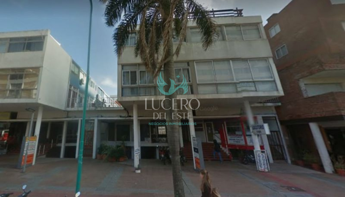 Apartamento ID.772 - Venta de Apartamento 3 dormitorios en Península, Punta del Este.