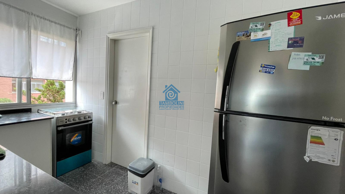 Apartamento ID.675 - APARTAMENTO EN ALQUILER PRIMERA LINEA DE PLAYA MANSA 