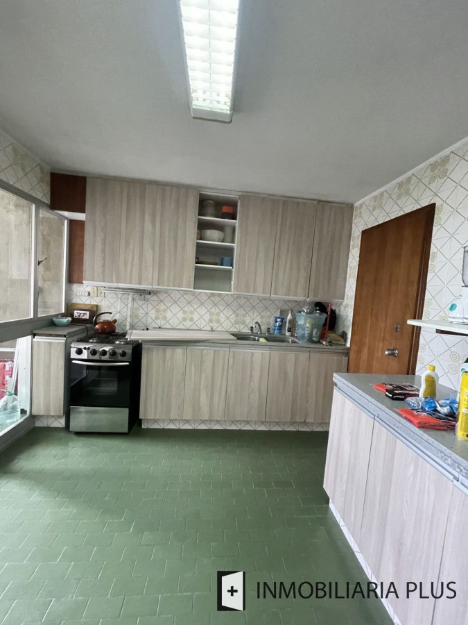 Apartamento ID.826 - Venta de Apartamento de 3 dormitorios en Roosevelt Punta del Este C826