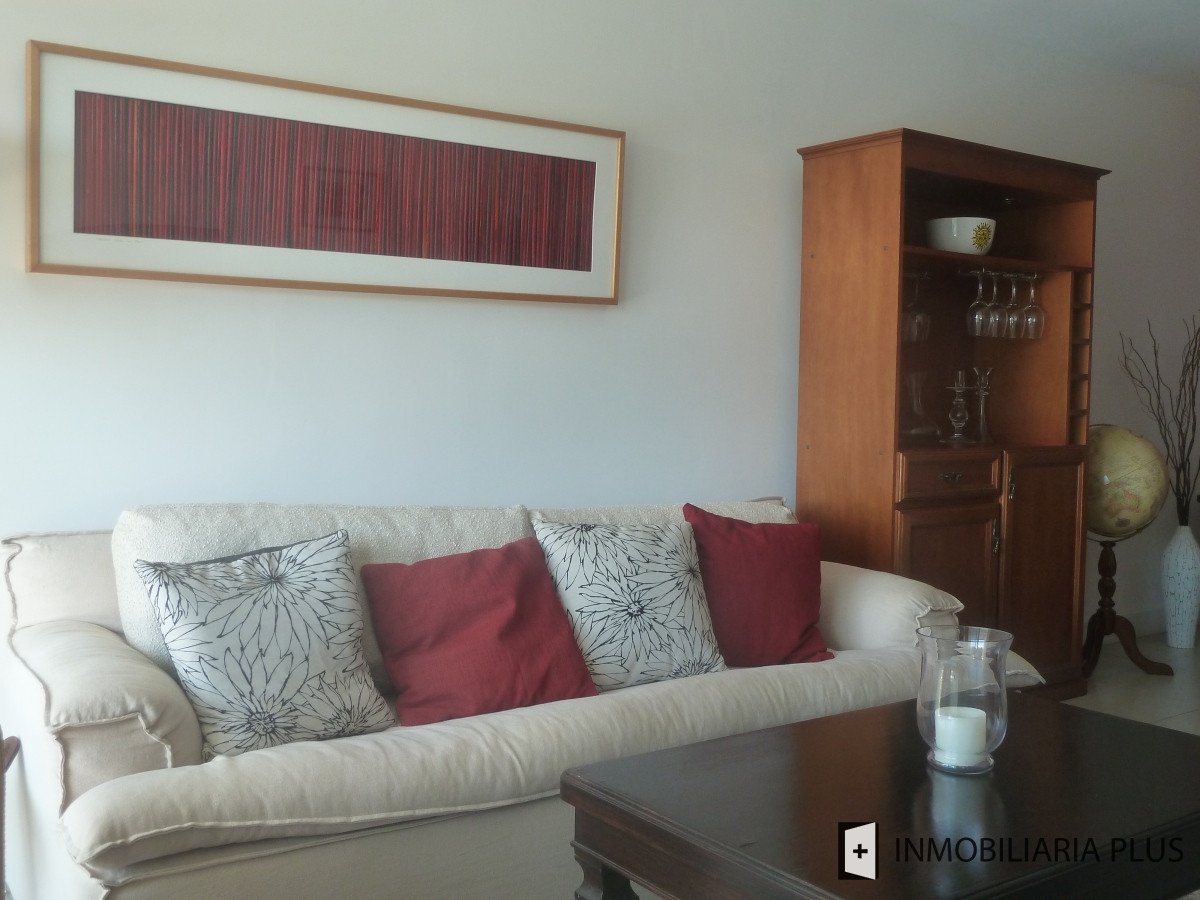 Apartamento ID.975 - Alquiler de Apartamento en La Pastora con 2 dormitorios, piscina climatizada y más. 
