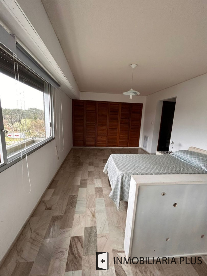 Apartamento ID.826 - Venta de Apartamento de 3 dormitorios en Roosevelt Punta del Este C826