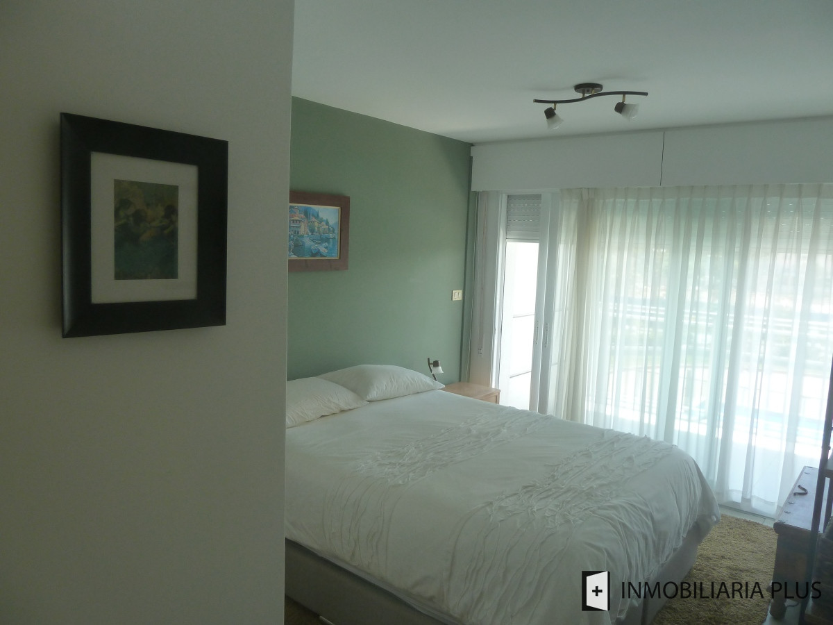 Apartamento ID.975 - Alquiler de Apartamento en La Pastora con 2 dormitorios, piscina climatizada y más. 