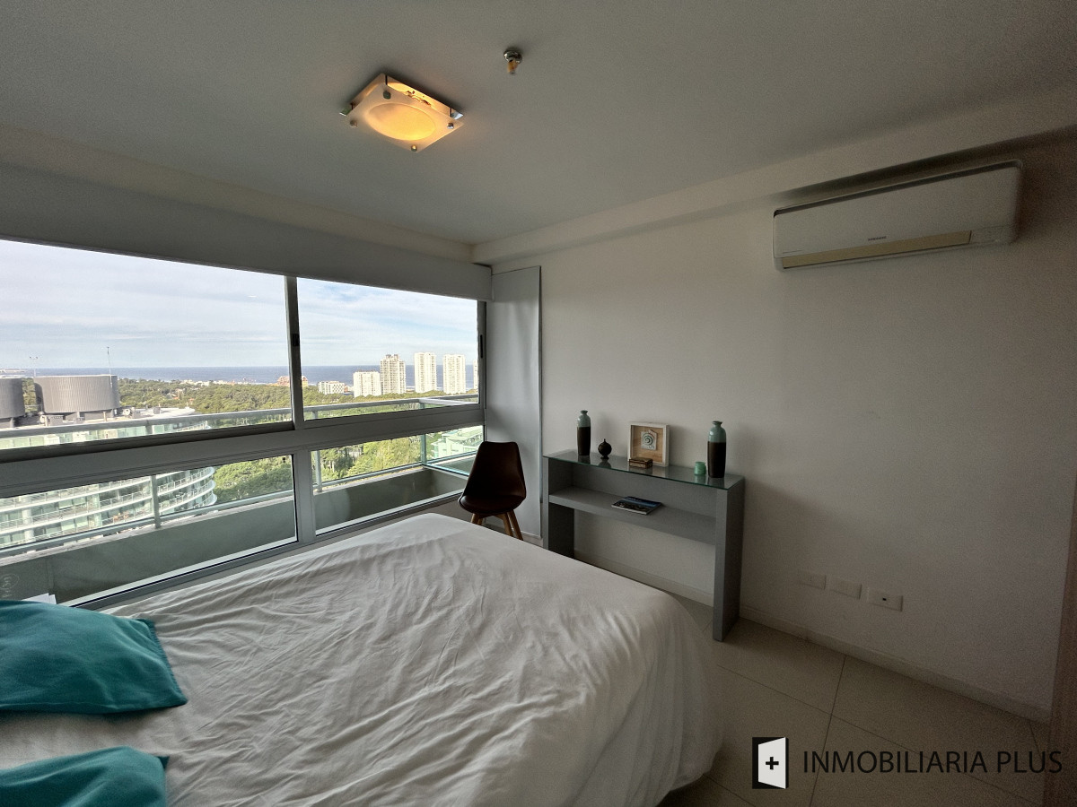 Apartamento ID.1431 - Alquiler de apartamento de 1 dormitorio invernal con Piscina, Gym, ,BBQ,  sauna, micro cine, servicios en Punta del Este
