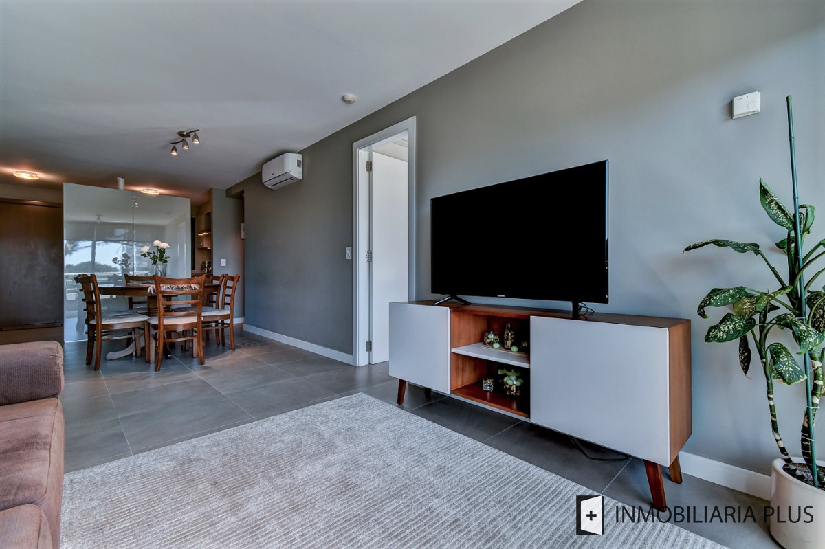 Apartamento ID.970 - Alquiler de Apartamento de 2 dormitorios para 4 personas con piscina climatizada y más en Roosevelt, Punta del Este.