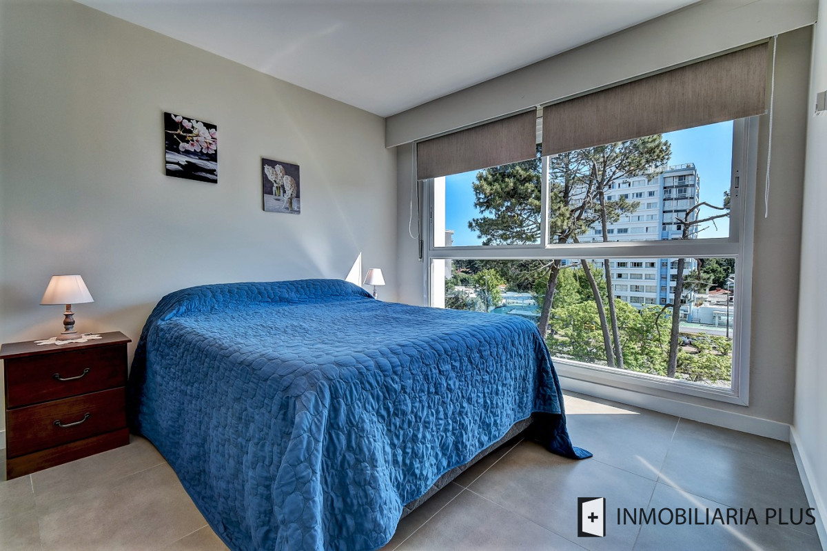 Apartamento ID.970 - Alquiler de Apartamento de 2 dormitorios para 4 personas con piscina climatizada y más en Roosevelt, Punta del Este.