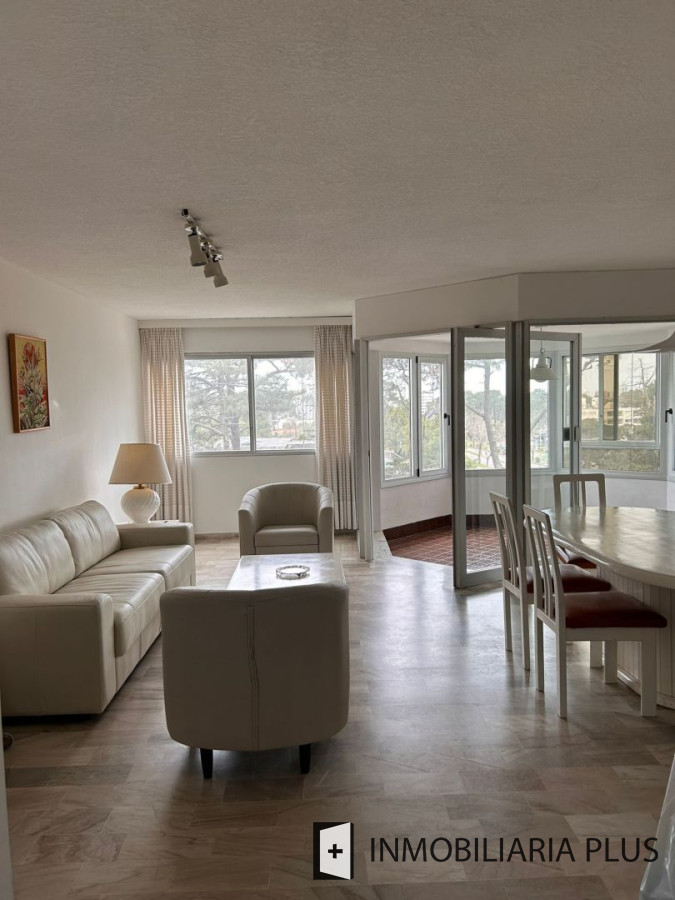 Apartamento ID.826 - Venta de Apartamento de 3 dormitorios en Roosevelt Punta del Este C826