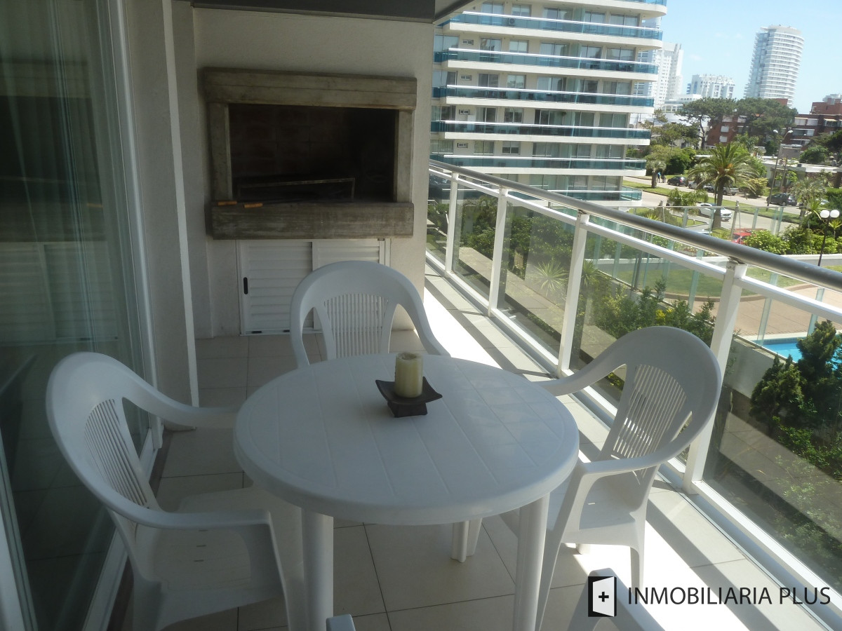 Apartamento ID.975 - Alquiler de Apartamento en La Pastora con 2 dormitorios, piscina climatizada y más. 