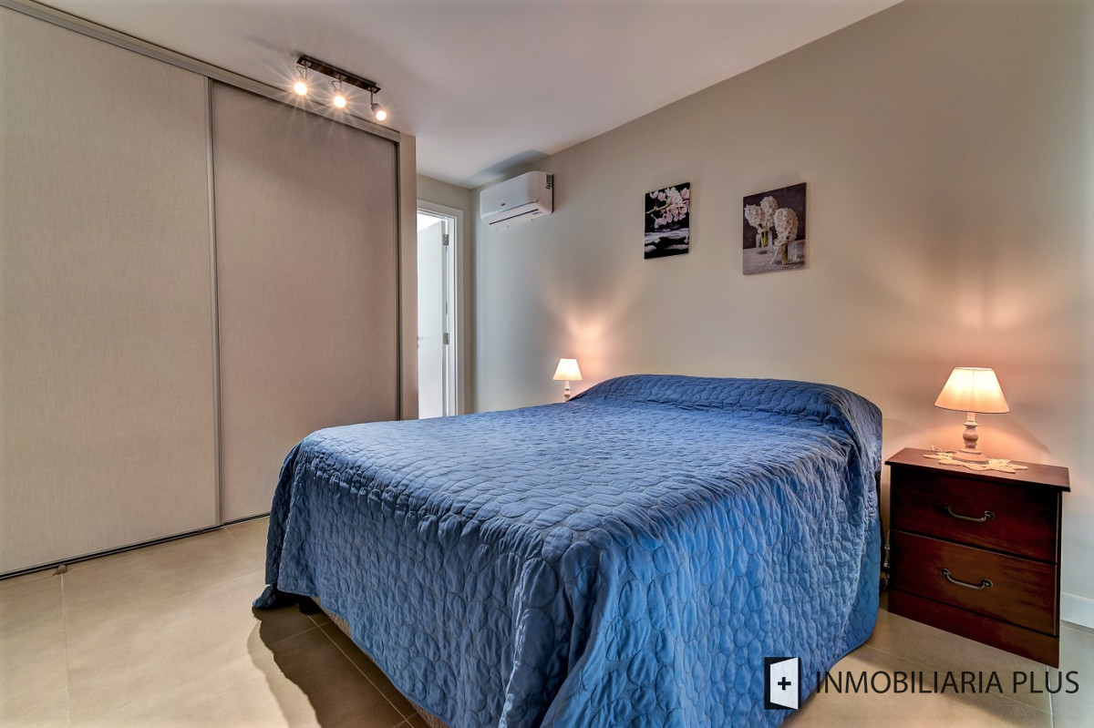 Apartamento ID.970 - Alquiler de Apartamento de 2 dormitorios para 4 personas con piscina climatizada y más en Roosevelt, Punta del Este.