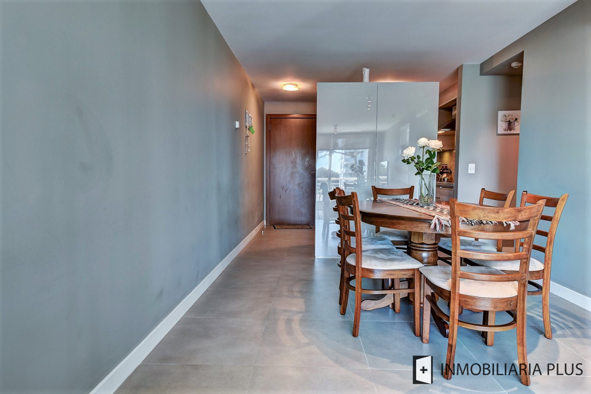 Apartamento ID.970 - Alquiler de Apartamento de 2 dormitorios para 4 personas con piscina climatizada y más en Roosevelt, Punta del Este.