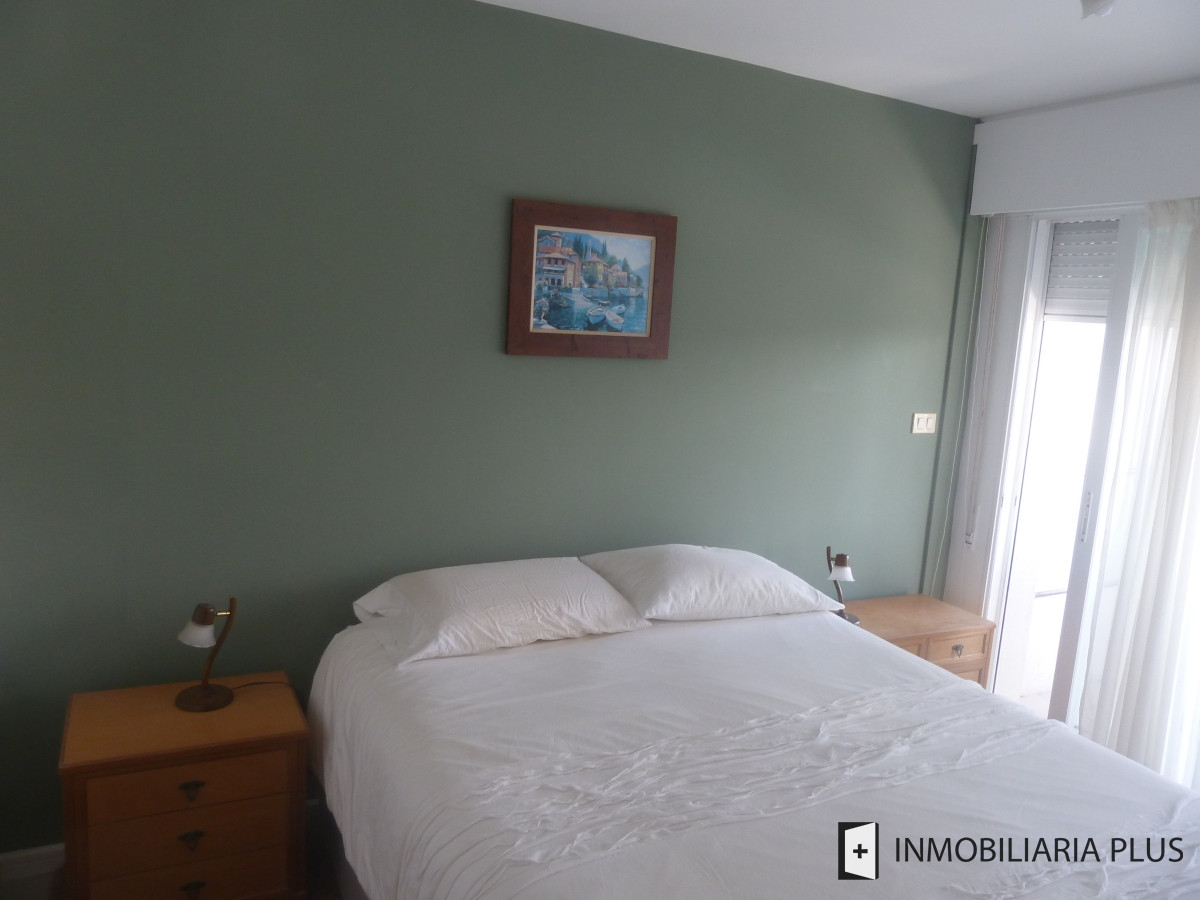 Apartamento ID.975 - Alquiler de Apartamento en La Pastora con 2 dormitorios, piscina climatizada y más. 