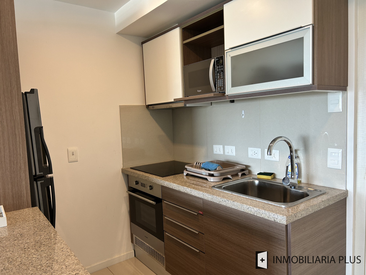 Apartamento ID.1431 - Alquiler de apartamento de 1 dormitorio invernal con Piscina, Gym, ,BBQ,  sauna, micro cine, servicios en Punta del Este