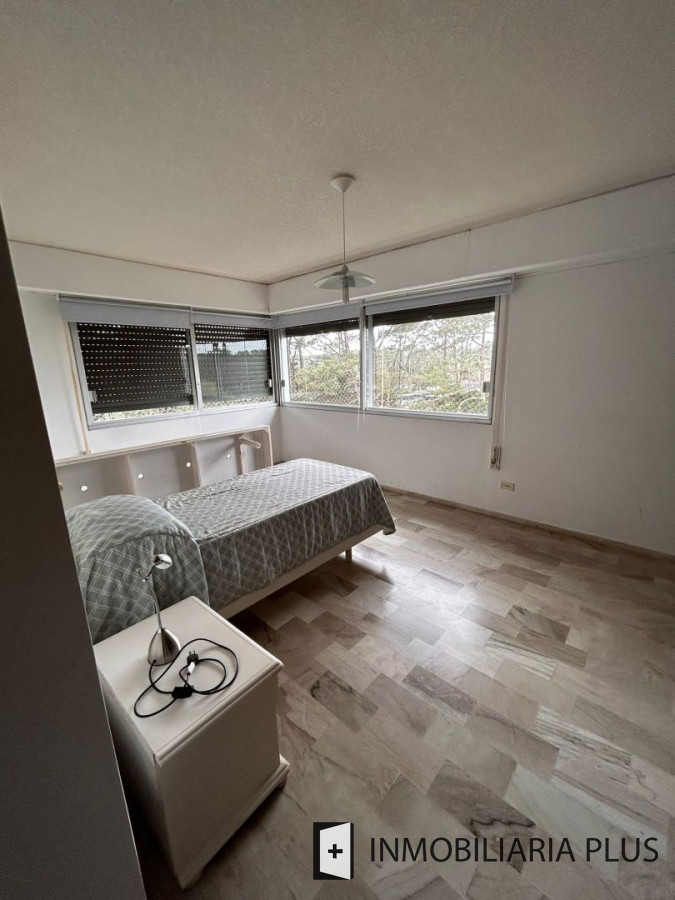 Apartamento ID.826 - Venta de Apartamento de 3 dormitorios en Roosevelt Punta del Este C826