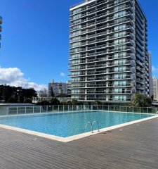 Venta de Apartamento de 90 m2 en Punta el Este con todas las comodidades 2 Dormitorios C963