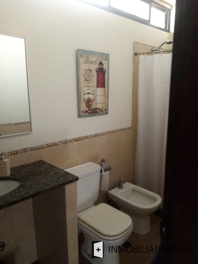 Casa ID.841 - Alquilo Casa de 3 dormitorios 2 Baños en Playa Mansa Punta del Este Uruguay