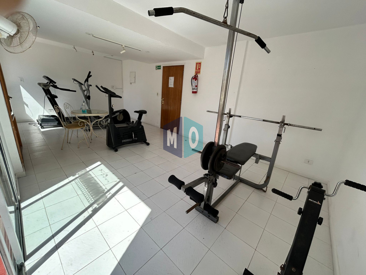 Apartamento ID.671 - Venta de Apartamento de 3 dormitorios en la Península