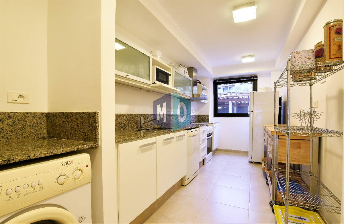 Apartamento ID.630 - Venta de Apartamento, 2 dormitorios. Punta Ballena, Punta del Este. 