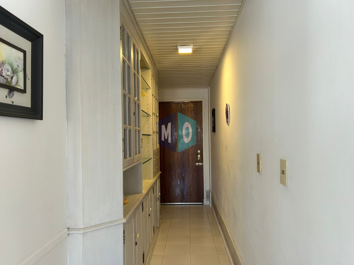 Apartamento ID.671 - Venta de Apartamento de 3 dormitorios en la Península