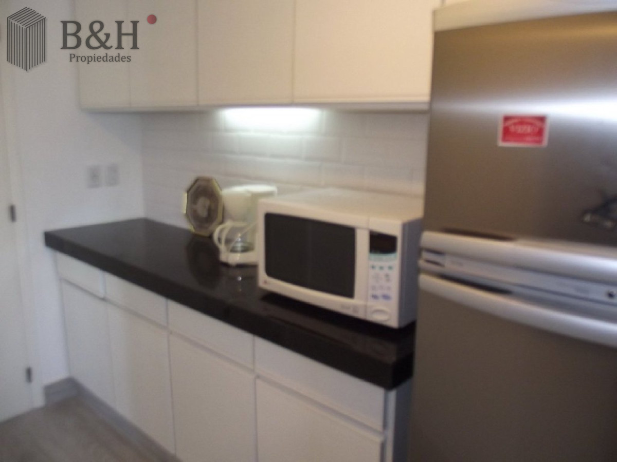 Apartamento ID.2426 - Venta apartamento 3 dormitorios, Península, Punta del Este.