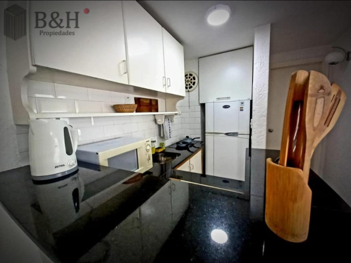 Apartamento ID.1428 - Venta de Apartamento 1 dormitorio en Playa Mansa, Punta del Este.
